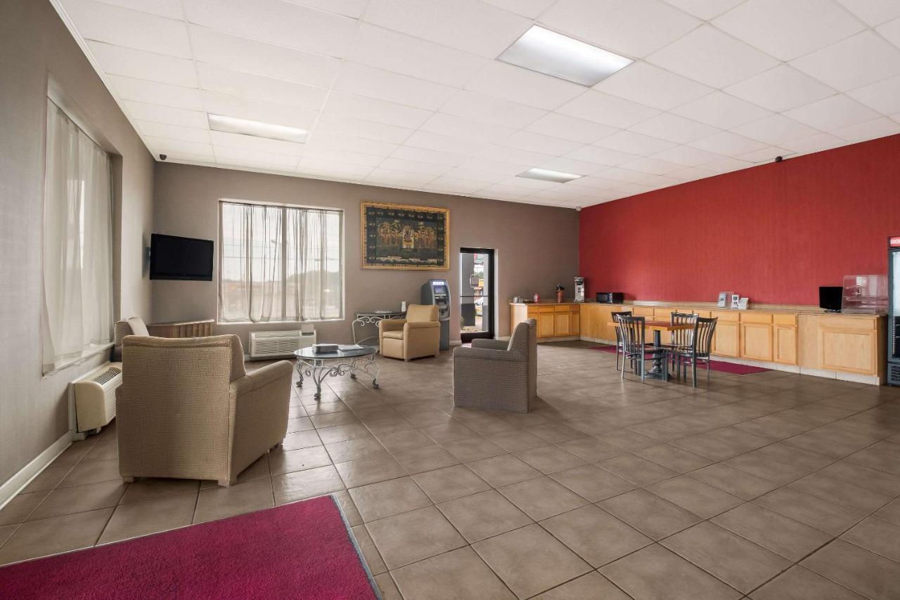 Suburban Studios Cleveland Tn I-75 מראה חיצוני תמונה