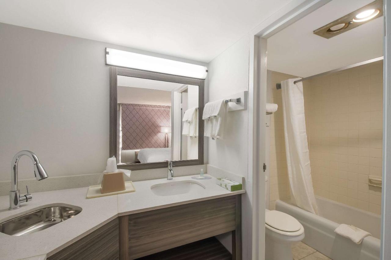 Suburban Studios Cleveland Tn I-75 מראה חיצוני תמונה
